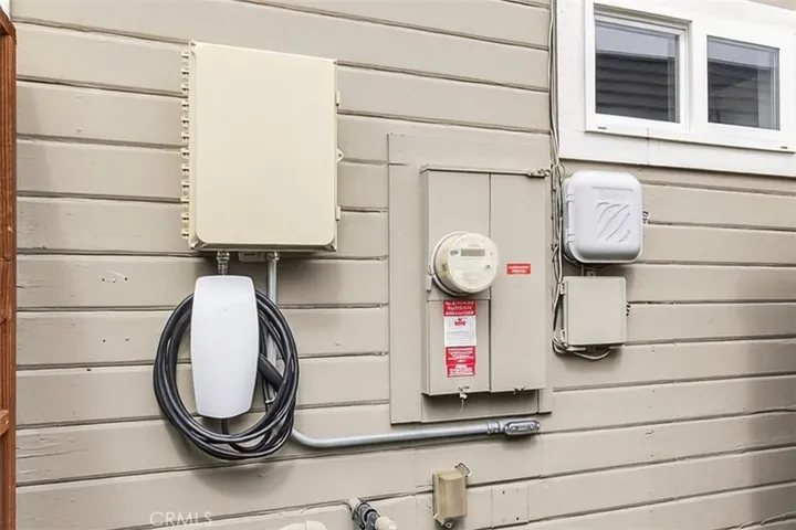Tesla car charger