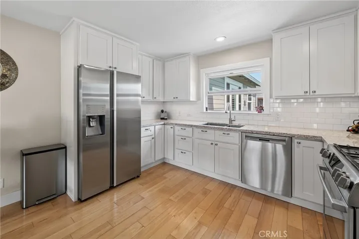 230 Sinex Avenue, Pacific Grove, California 93950