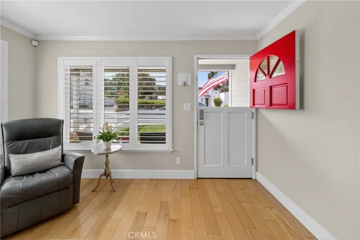 230 Sinex Avenue, Pacific Grove, California 93950
