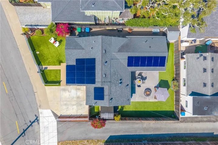230 Sinex Avenue, Pacific Grove, California 93950