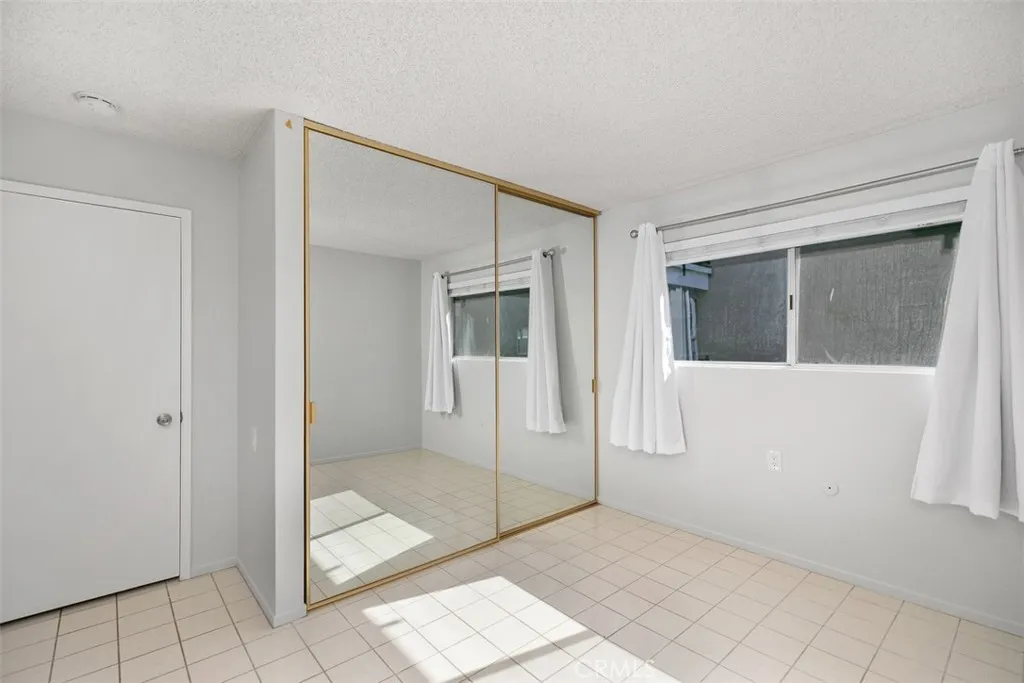 2405 Via Mariposa W 2g, Laguna Woods, California 92637 home-pic-16
