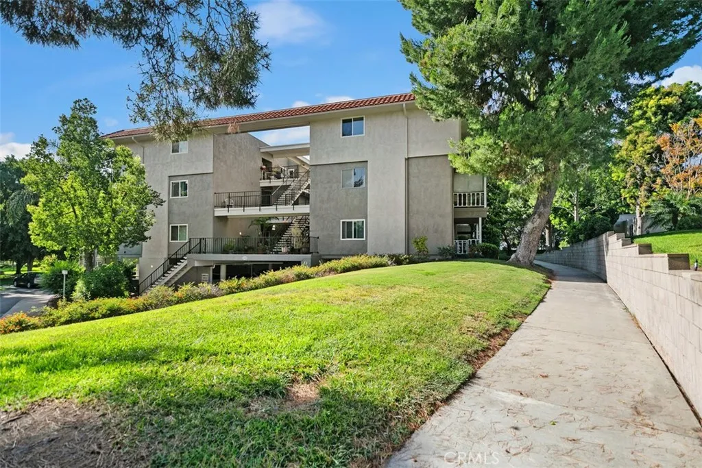 2405 Via Mariposa W 2g, Laguna Woods, California 92637 home-pic-2