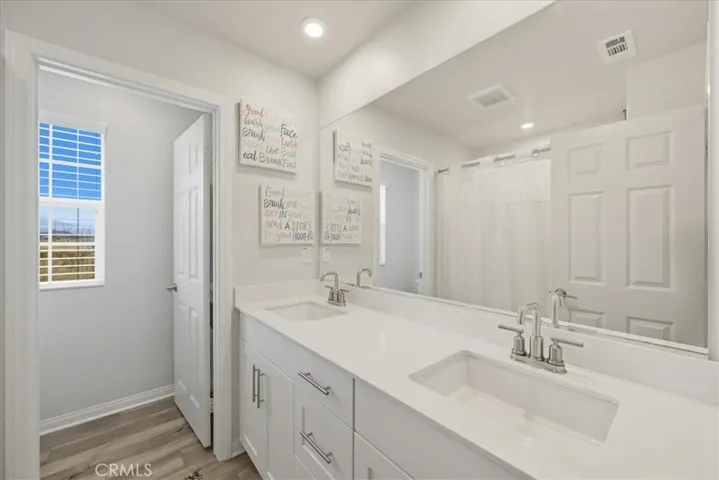 26960 Red Dr, Menifee, California 92585