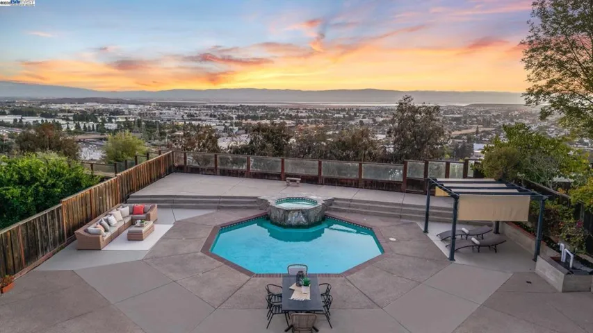 2450 Euclid Pl, Fremont, California 94539