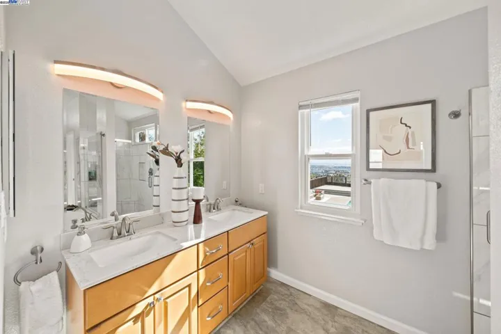 2450 Euclid Pl, Fremont, California 94539