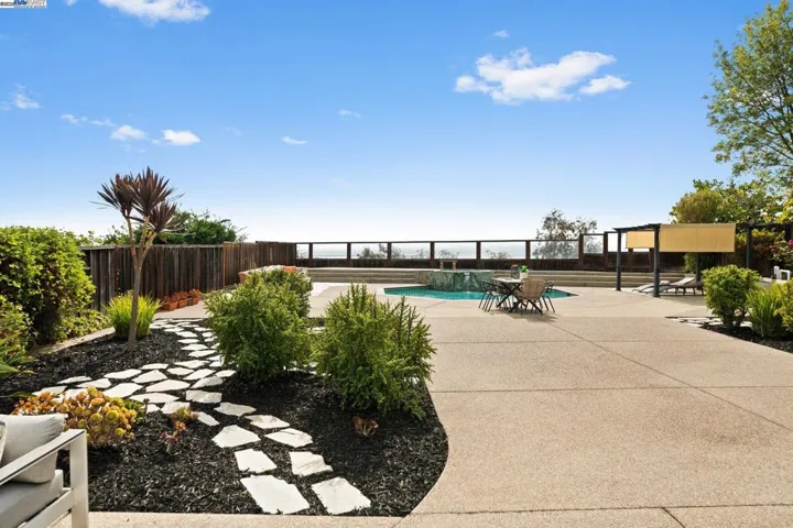 2450 Euclid Pl, Fremont, California 94539