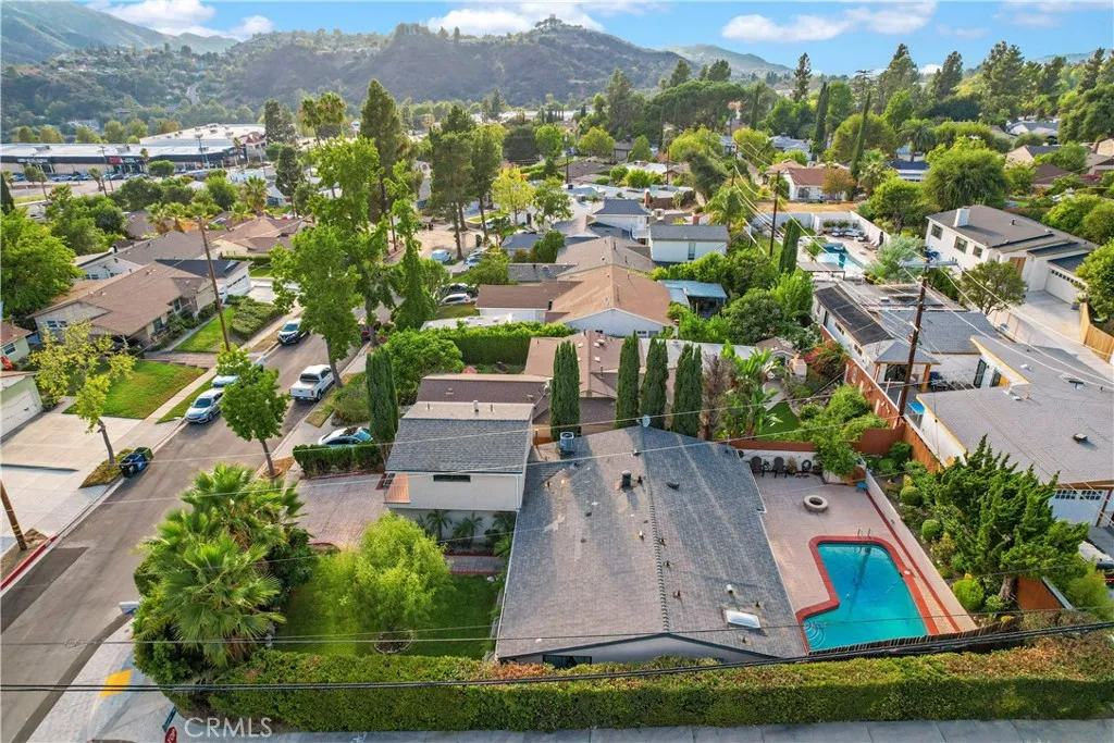 9691 Saluda Avenue, Tujunga, California 91042 home-pic-37