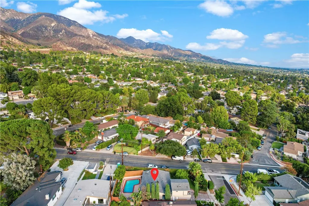 9691 Saluda Avenue, Tujunga, California 91042 home-pic-34