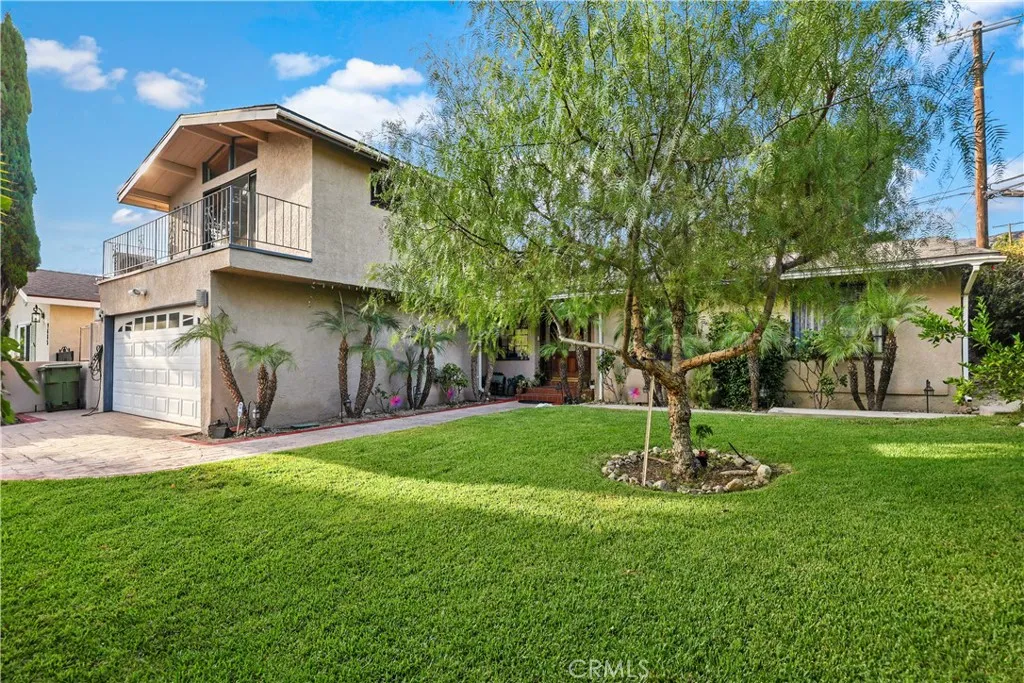 9691 Saluda Avenue, Tujunga, California 91042 home-pic-3