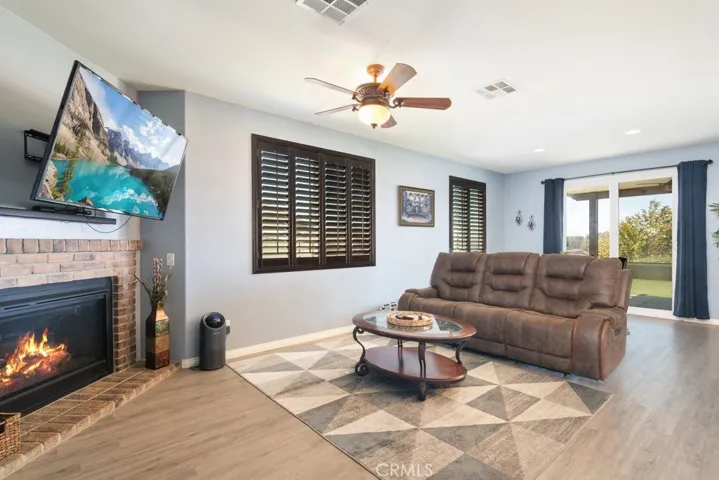 37773 Fiesta Flower Street, Murrieta, California 92563