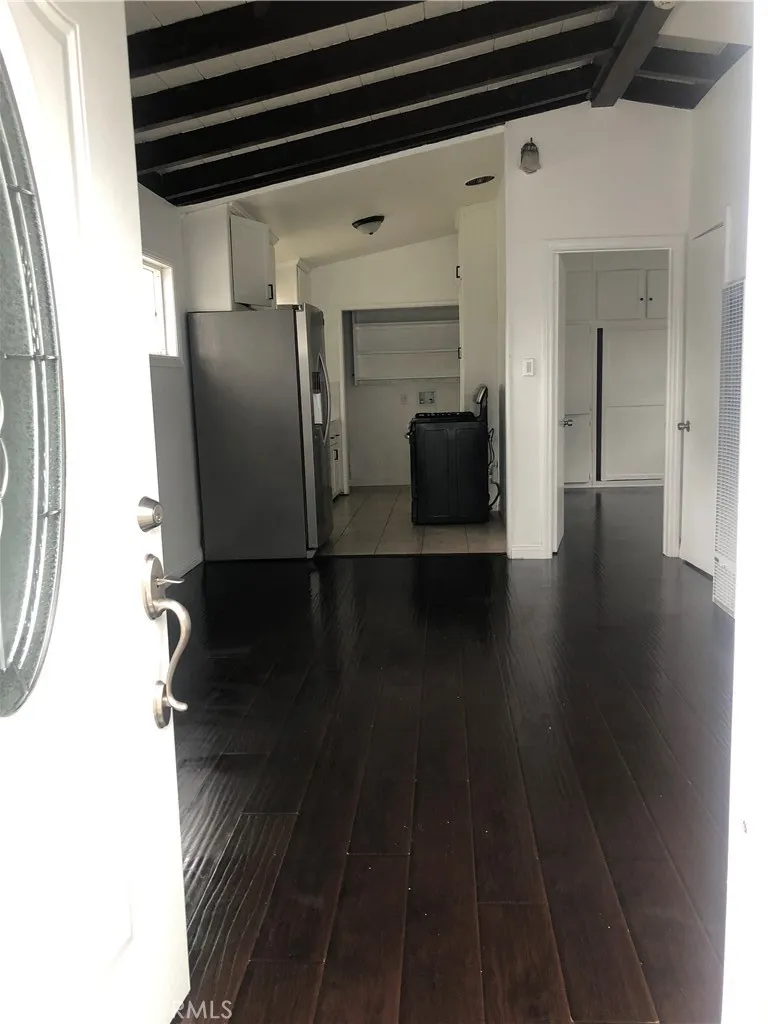 169 E 68th Way, Long Beach, California 90805 home-pic-3