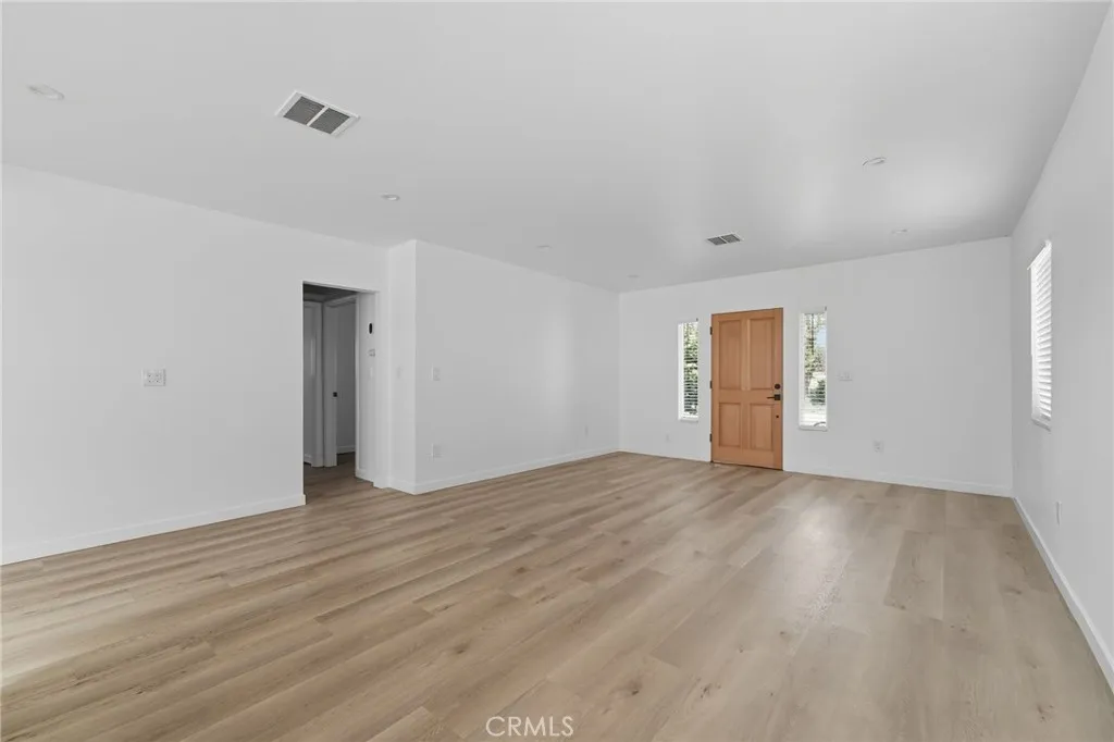 11946 Aneta, Culver City, California 90230 home-pic-3