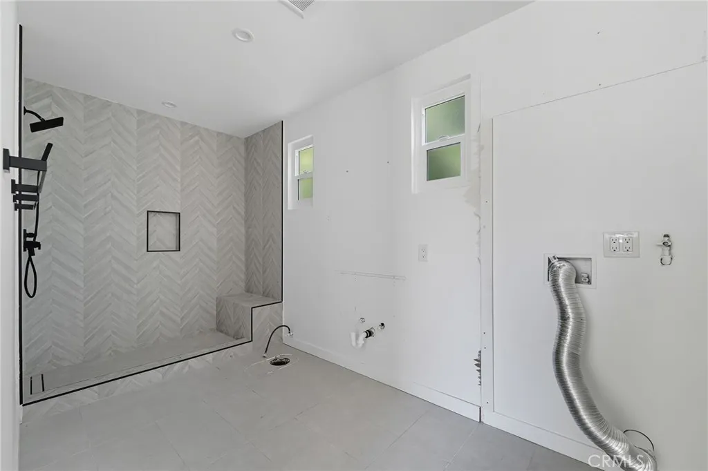 11946 Aneta, Culver City, California 90230 home-pic-12