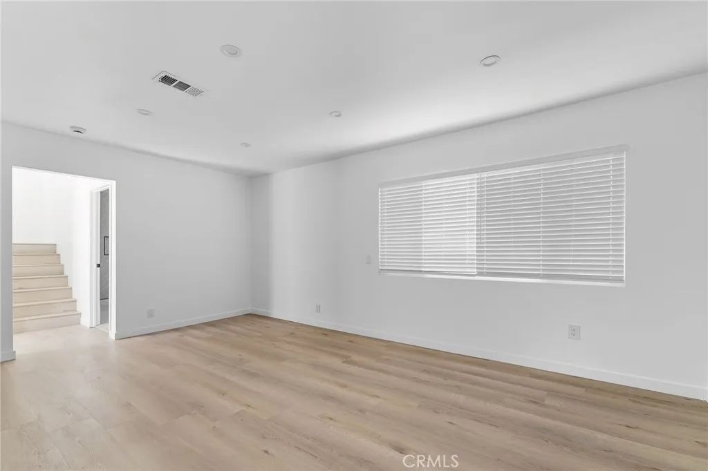 11946 Aneta, Culver City, California 90230 home-pic-10