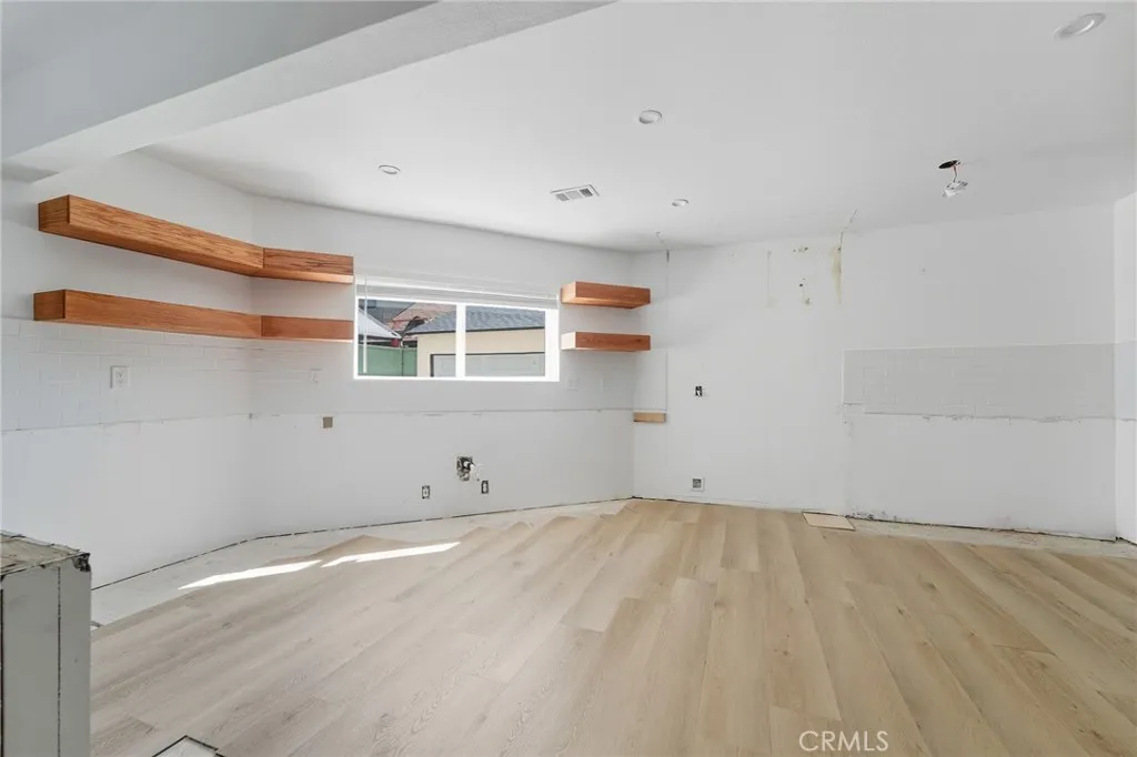 11946 Aneta, Culver City, California 90230 home-pic-5