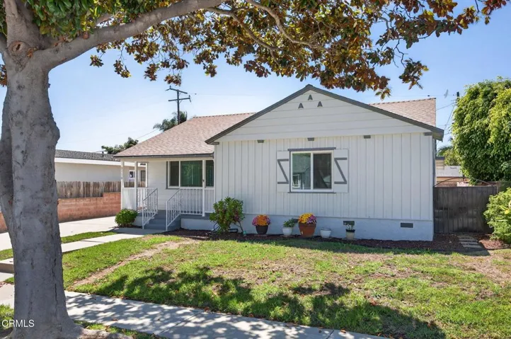 5-web-or-mls-021_UpmarketMedia_3110P-127