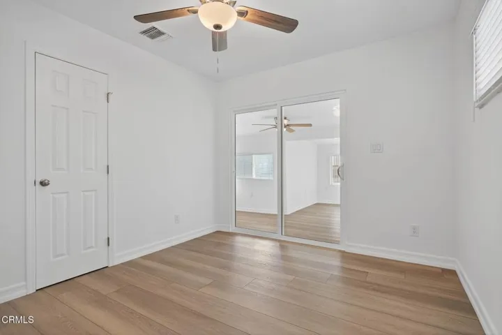 36-web-or-mls-039_UpmarketMedia_3110P-70