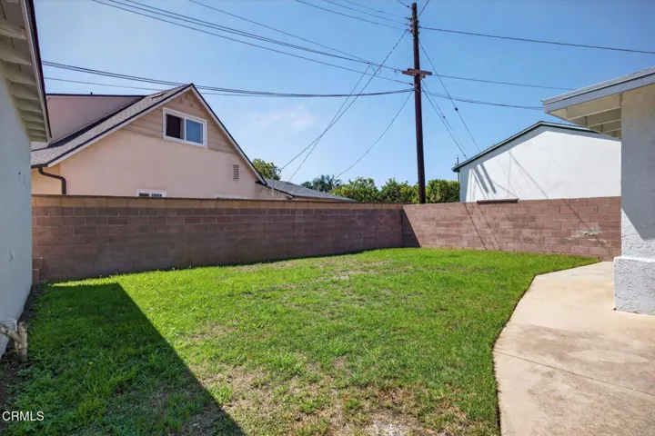 43-web-or-mls-046_UpmarketMedia_3110P-92