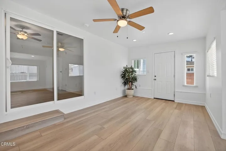 14-web-or-mls-045_UpmarketMedia_3110P-88
