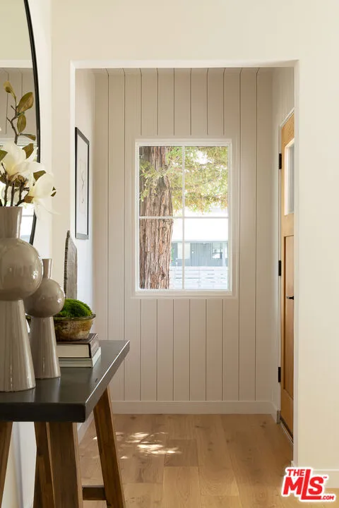 12227 La Maida Street, Valley Village, California 91607 home-pic-6