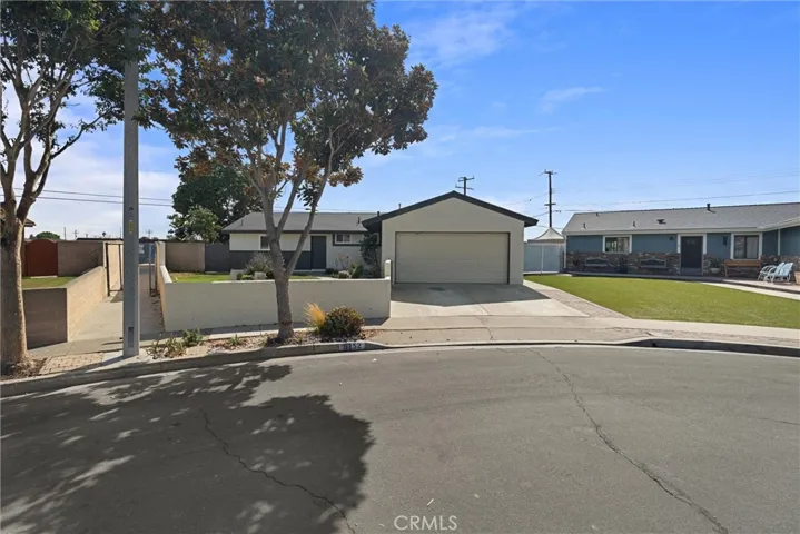5752 Mildred Lane, Cypress, California 90630