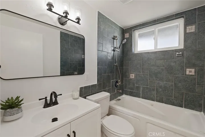 5752 Mildred Lane, Cypress, California 90630