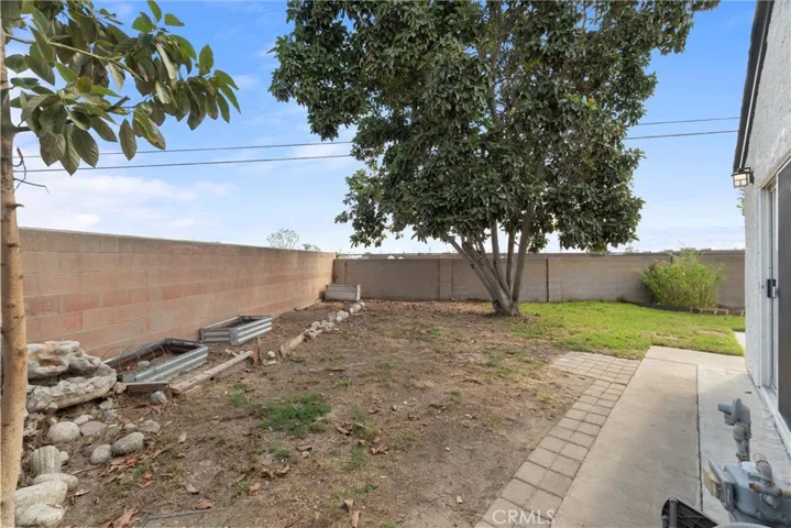 5752 Mildred Lane, Cypress, California 90630