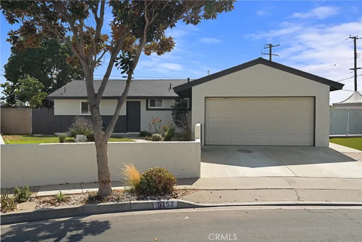 5752 Mildred Lane, Cypress, California 90630