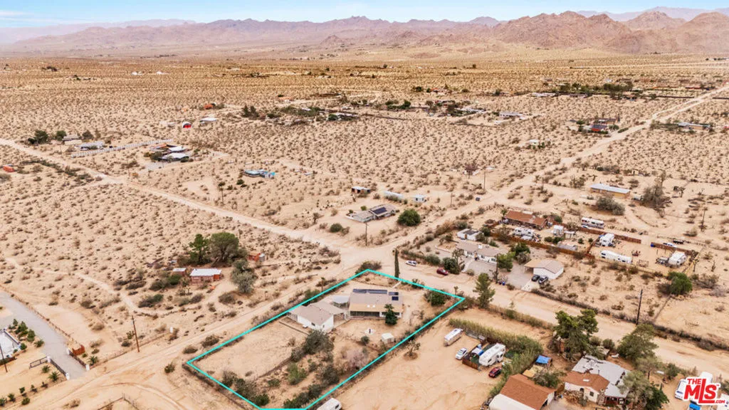 62282 Dennis Avenue, Joshua Tree, California 92252 home-pic-57