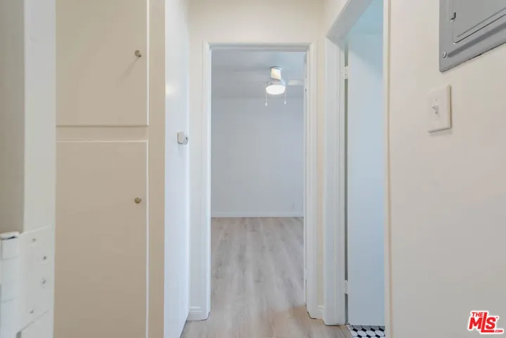 758 N Hudson Avenue 6, Los Angeles, California 90038