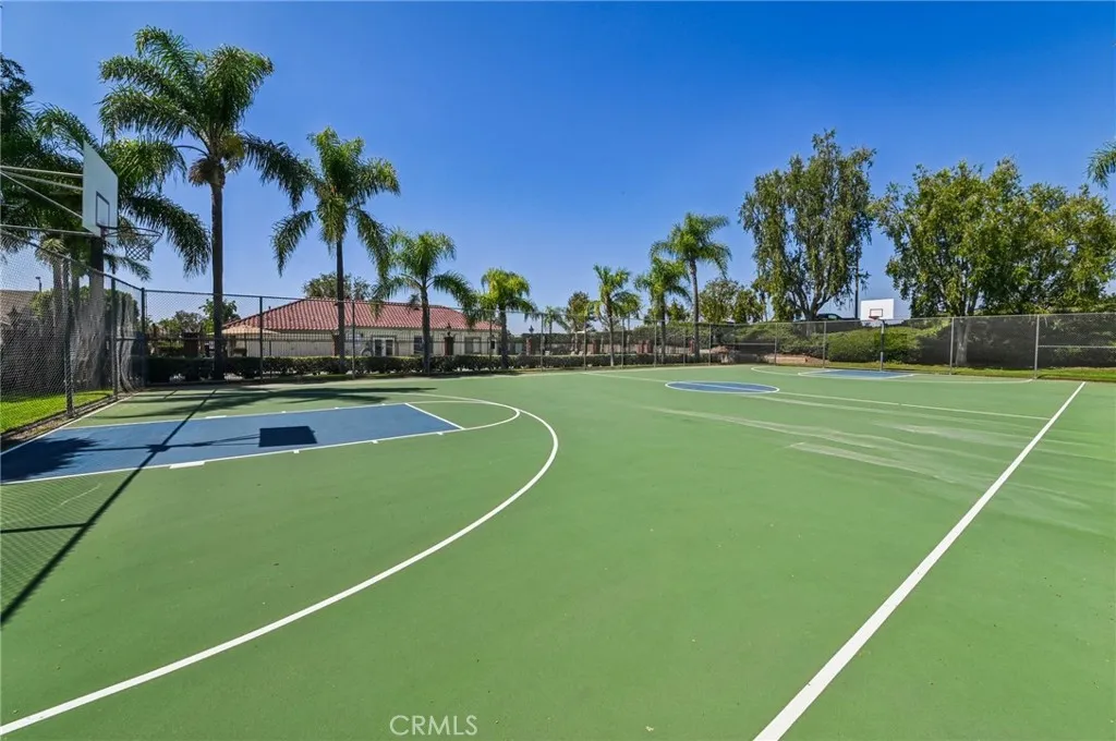 24302 Vista Linda, Lake Forest, California 92630 home-pic-27