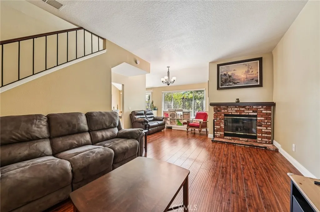 24302 Vista Linda, Lake Forest, California 92630 home-pic-3