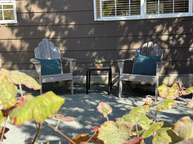 exterior seating area