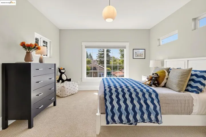Upper bedroom 2