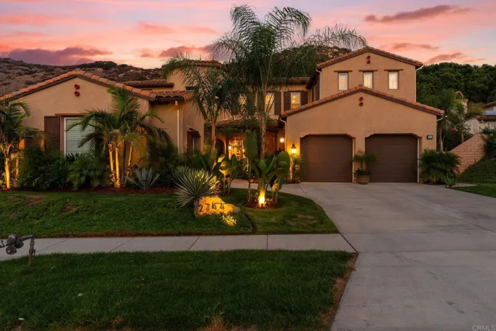 2744 Vistamonte, Escondido, California 92027
