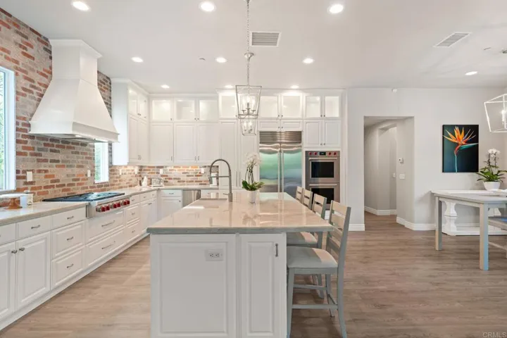 2744 Vistamonte, Escondido, California 92027