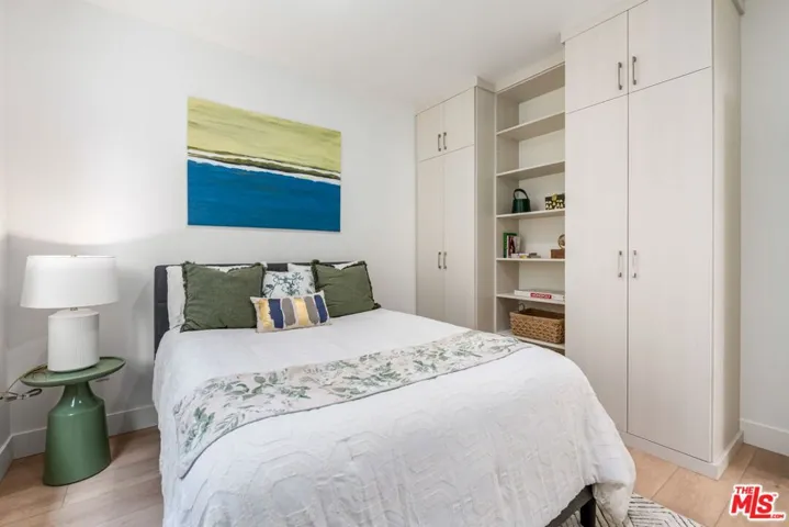 3643 Helms Avenue A, Culver City, California 90232