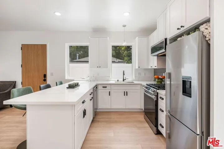 3643 Helms Avenue A, Culver City, California 90232