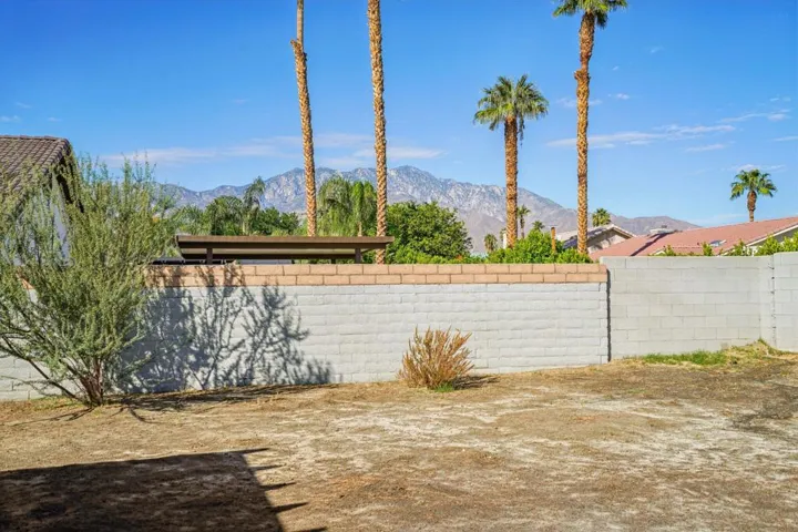 32-web-or-mls-Risueno Rd-S2409-032