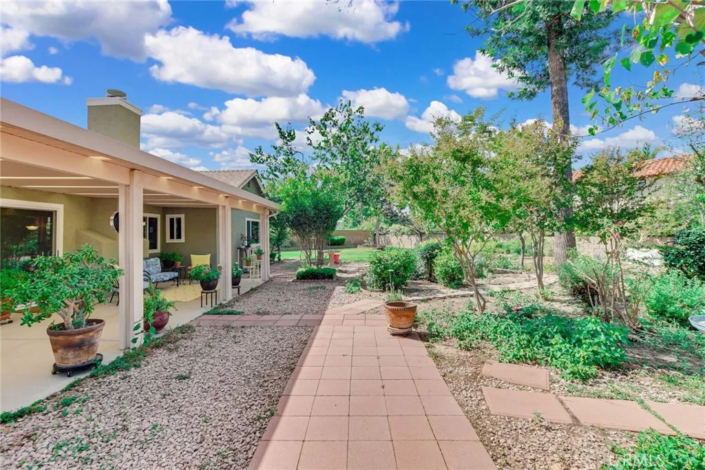 255 Mosport, Hemet, California 92544 home-pic-26