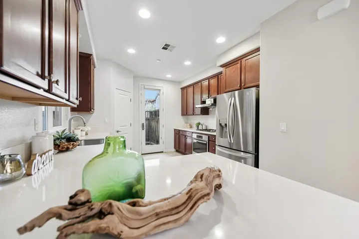 146 English Rose Circle, Campbell, California 95008