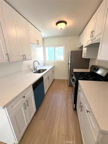 1883 Pine, Long Beach, California 90806