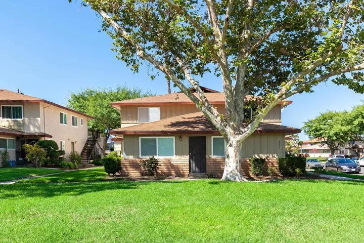 8842 Mission Vega Ct 3, Santee, California 92071