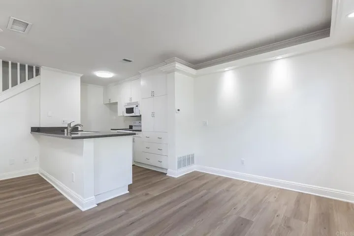 8842 Mission Vega Ct 3, Santee, California 92071