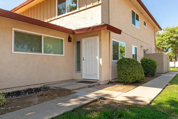 8842 Mission Vega Ct 3, Santee, California 92071