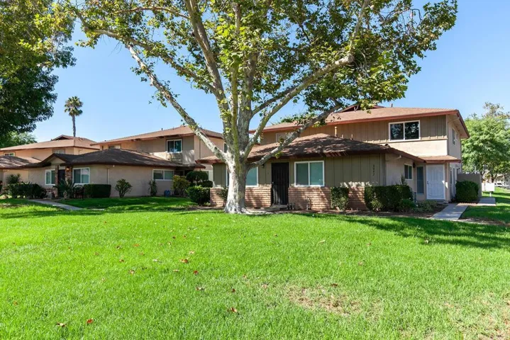 8842 Mission Vega Ct 3, Santee, California 92071