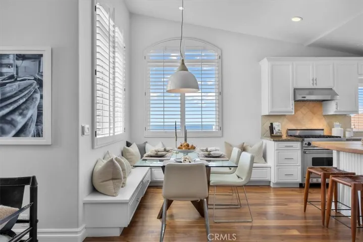228 5th Place, Manhattan Beach, California 90266