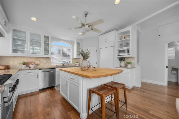 228 5th Place, Manhattan Beach, California 90266