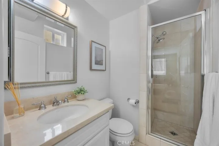 228 5th Place, Manhattan Beach, California 90266