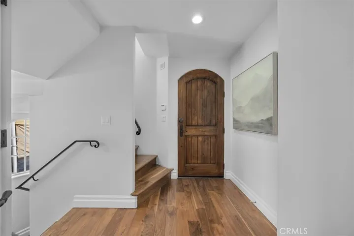 228 5th Place, Manhattan Beach, California 90266